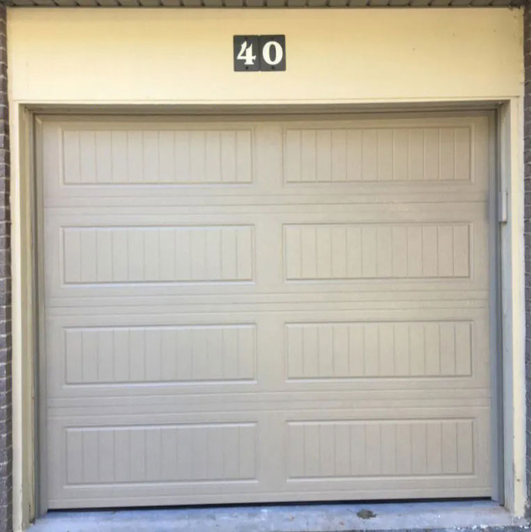 Kohandatud elektrilised garaažiuksed